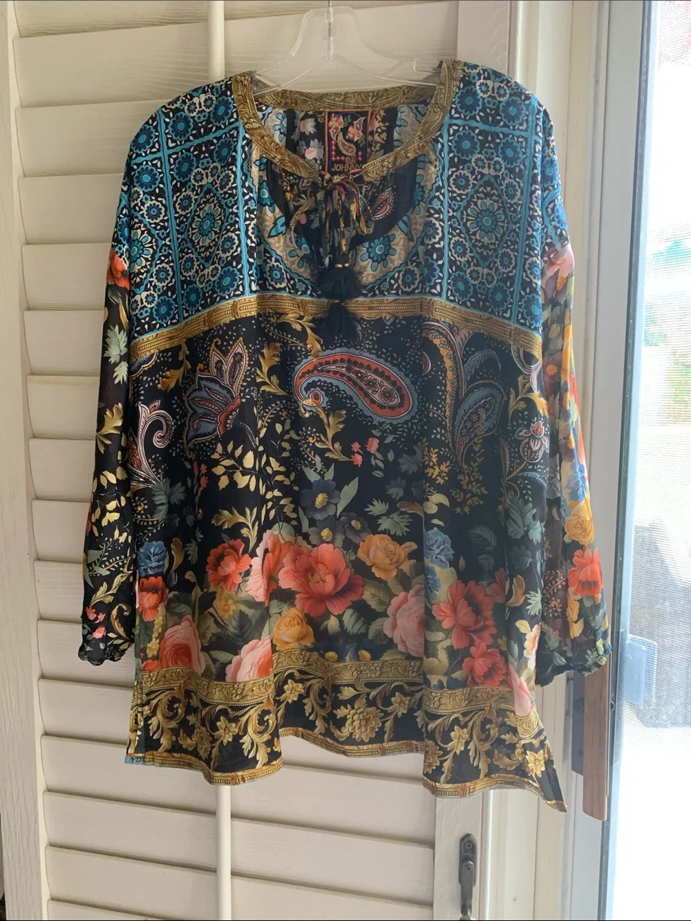 Johnny Was Black Floral Paisley V-Neck Tunic with Gold Trim - Picture 1 of 8